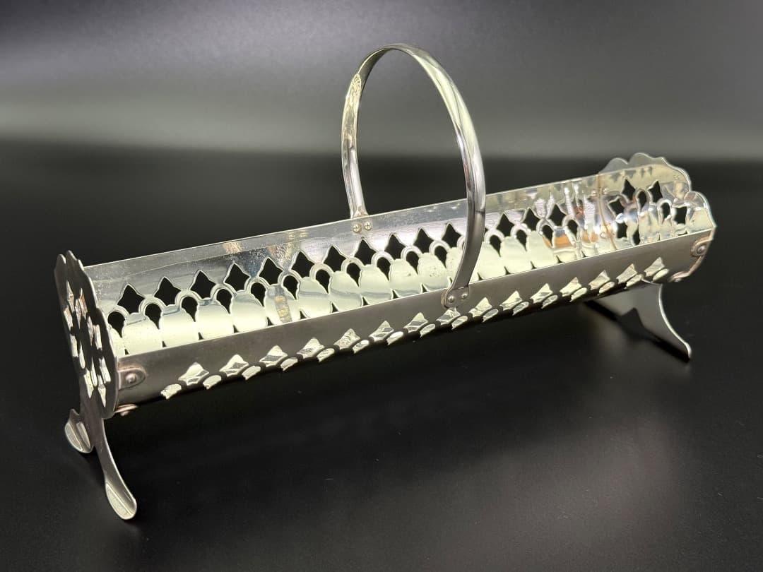 英国アンティーク Yeoman Plate 銀メッキ ナプキンホルダー／トレイ