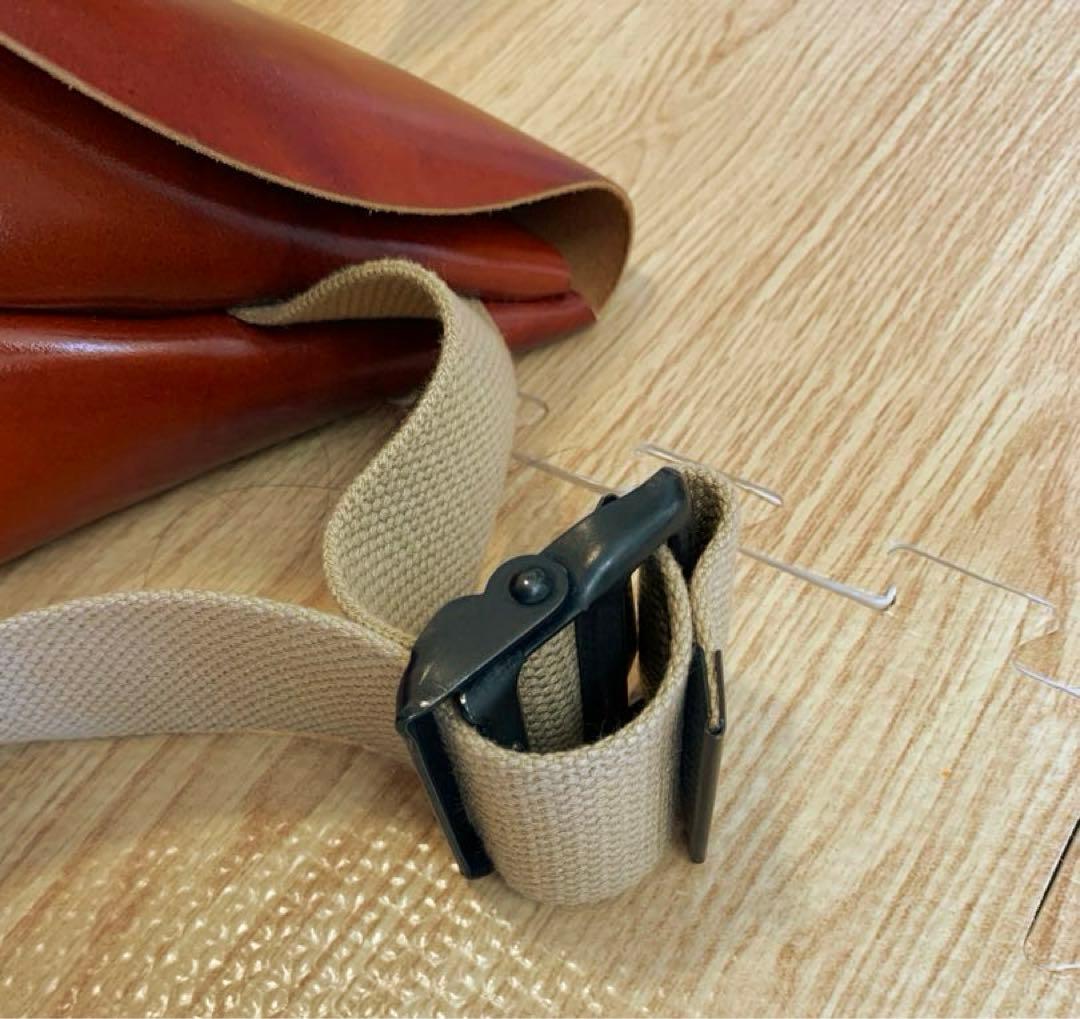 ほぼ未使用// Uni&Co. 牛革メッセンジャーバッグ/Camel/サイズS