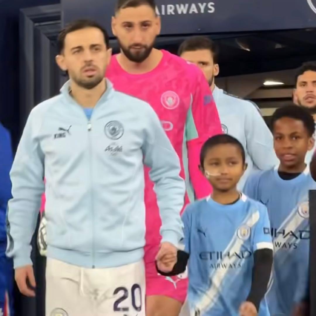 マンチェスターシティー25/26 公式アンセムジャケット　Lサイズ　新品タグ付き