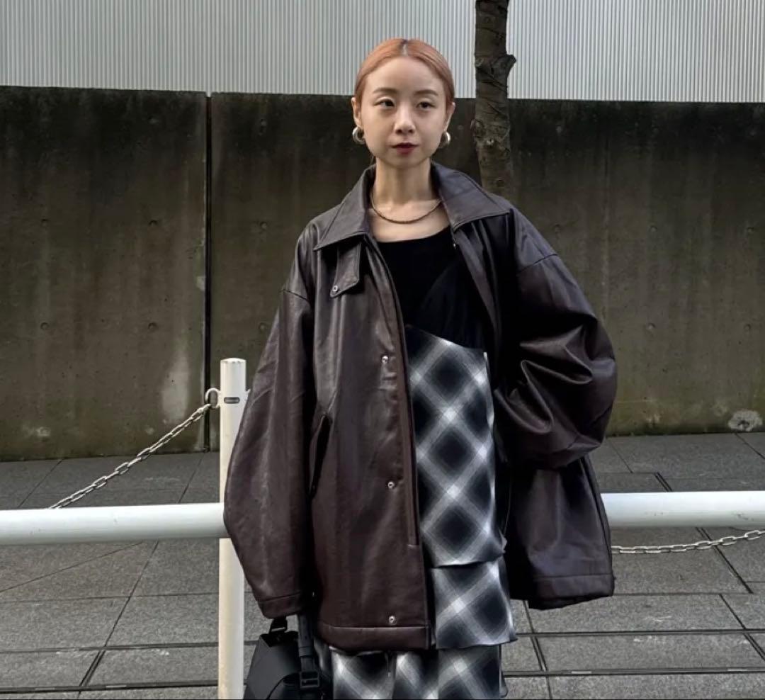 即日発送可Ameri vintage フェイクレザージャケット