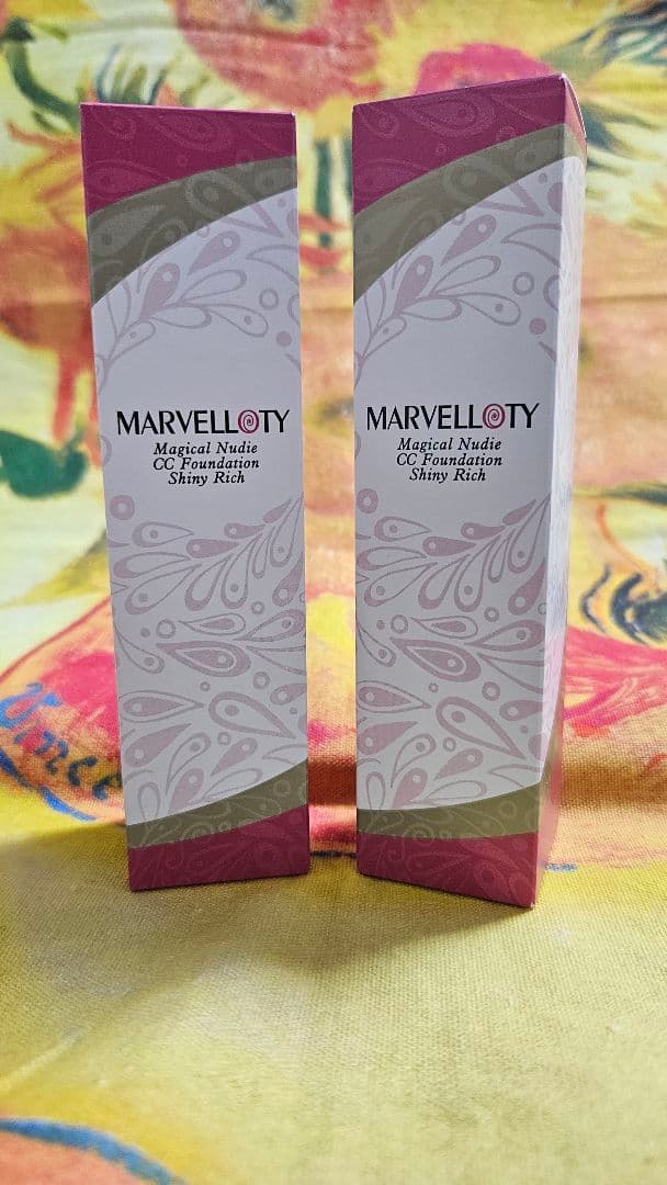 マーヴェラティ マジカル ヌーディー CCファンデ シャイニーリッチ38g２本組