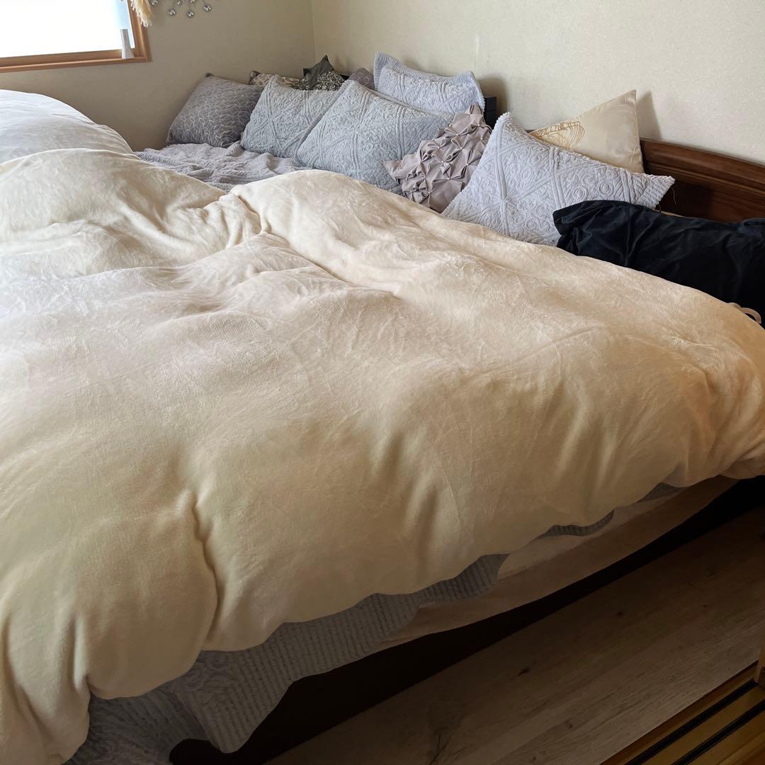 シモンズベッドフレーム