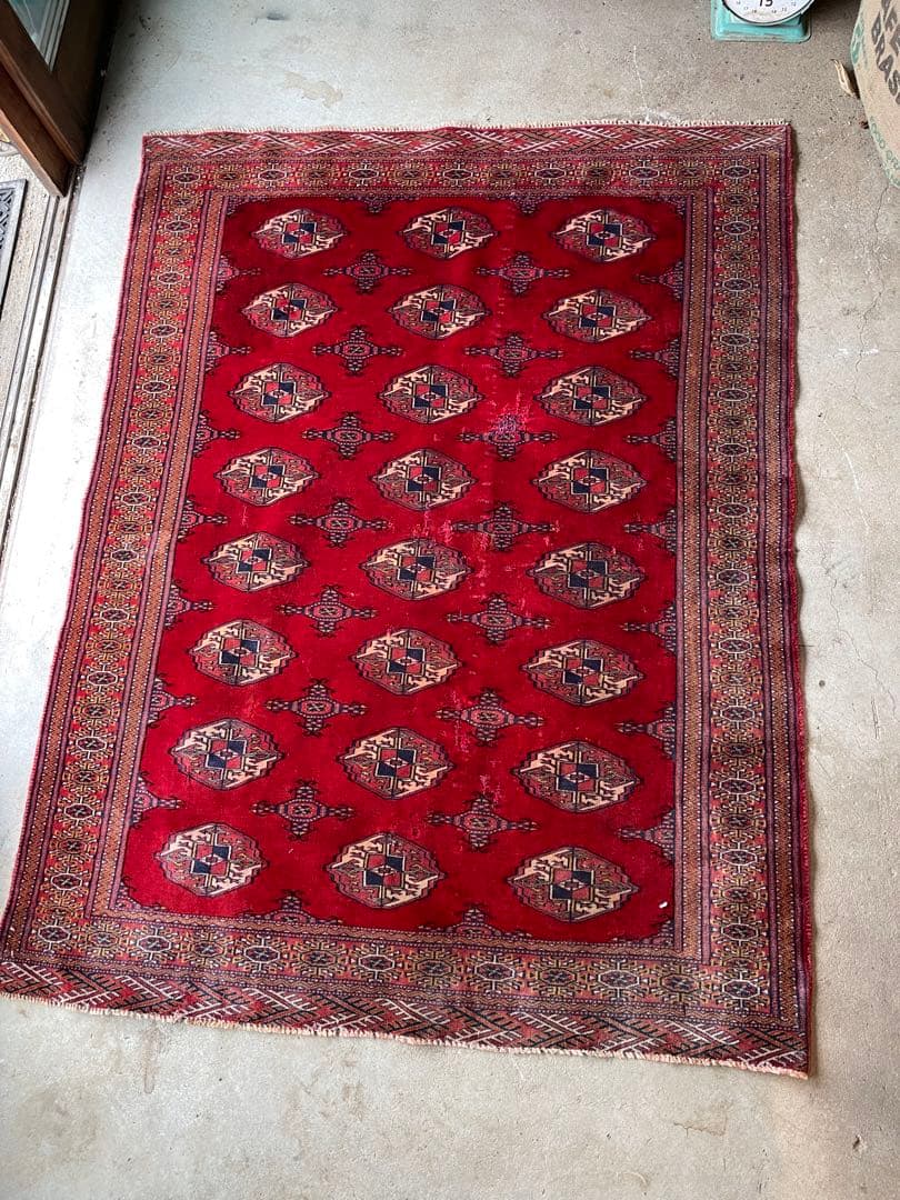 トルクメンデザイン ウールカーペット 180x136 cm