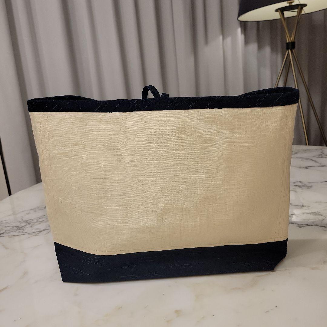 〈セール品〉２way 切り嵌め（きりばめ）名古屋帯リメイク　底大島紬　バッグ㊹