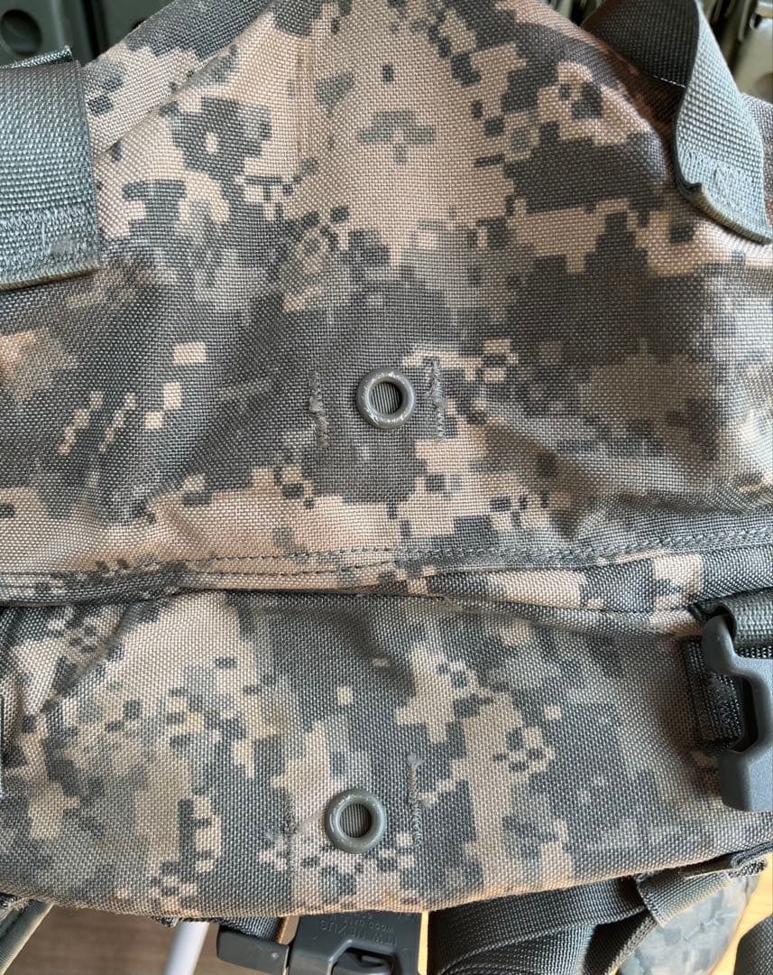 米軍放出品 未使用品 レア品MOLLE2アサルトパック リュック バックパック②