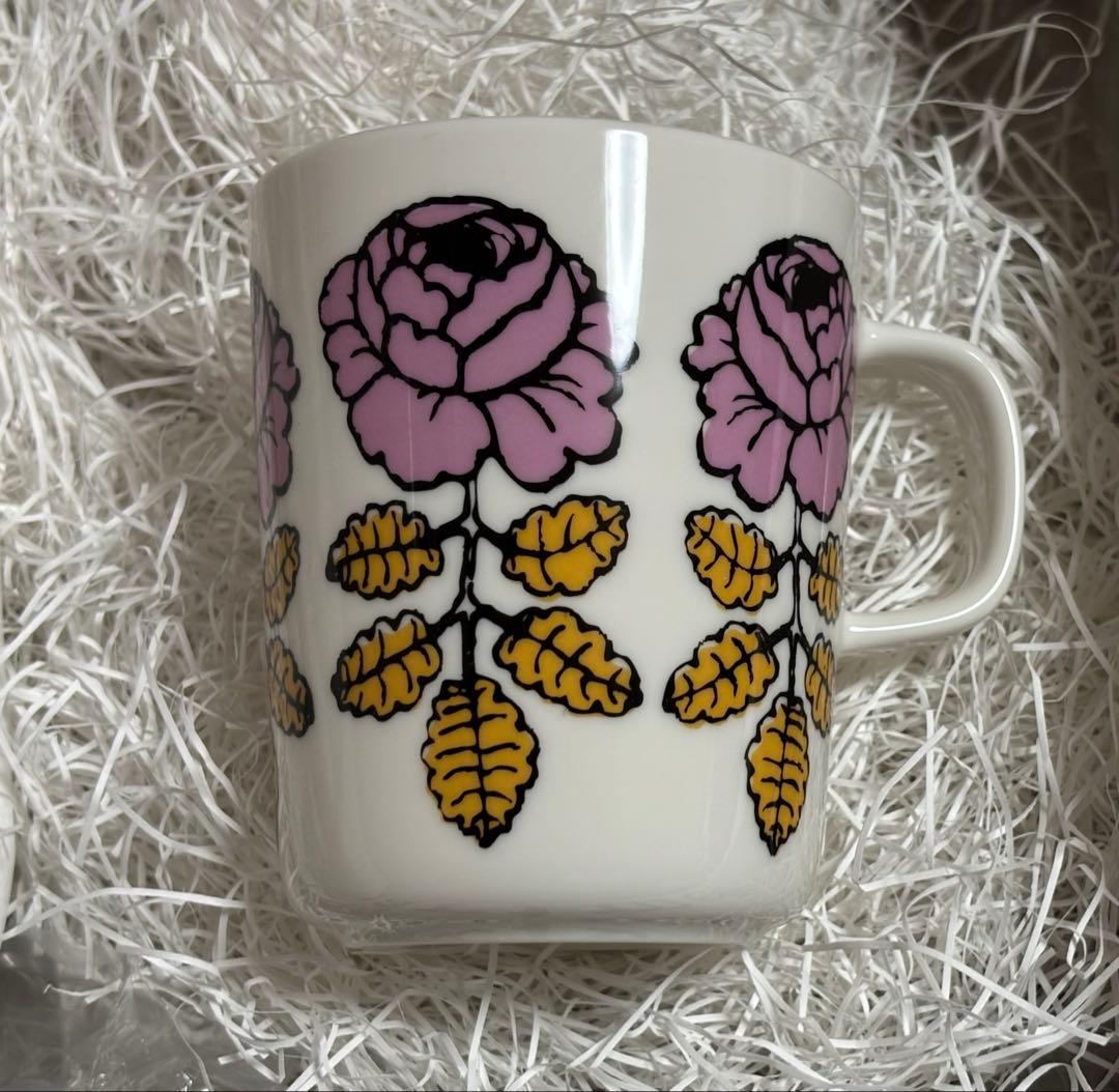 マリメッコ　ヴィヒキルース　マグカップ、ボウル、プレート　３点セット　未使用