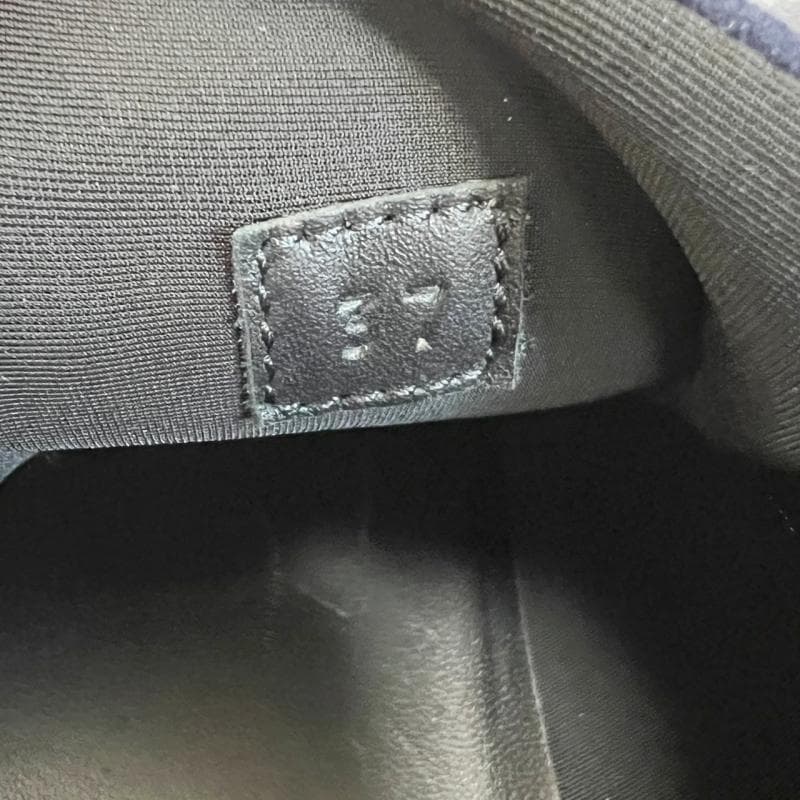 未使用 HERMES スニーカー バウンシング ブラック 37