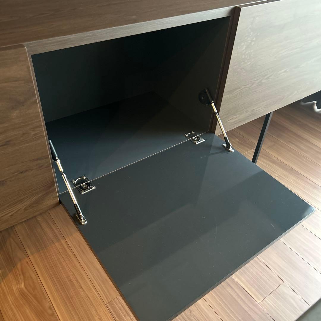 【モデルルーム展示品】木目調テレビボード　サイドボード　モダンスタイル