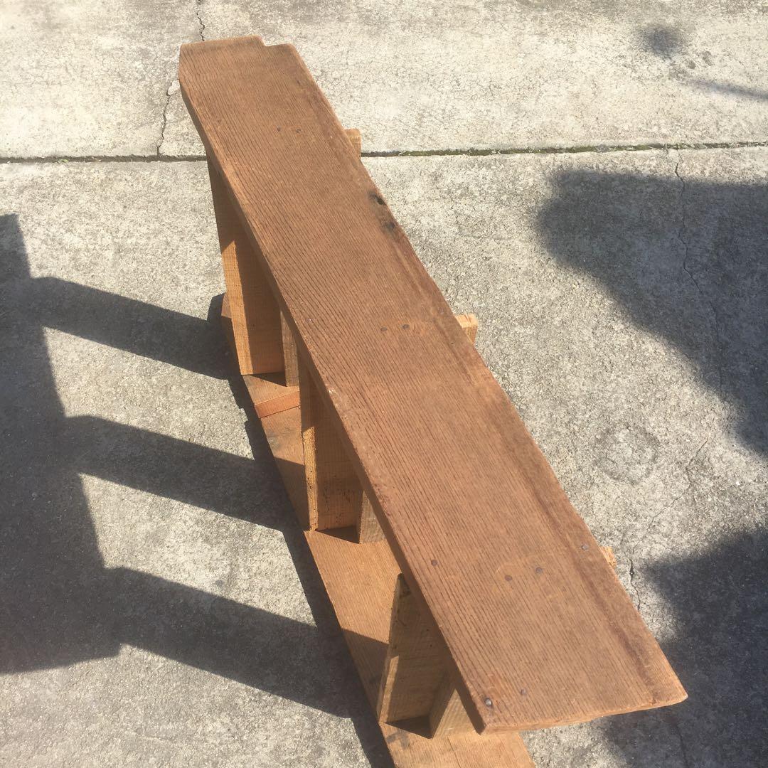 ジャンクガーデン　ラダーシェルフ　3段ラック　木材　古材　シャビー