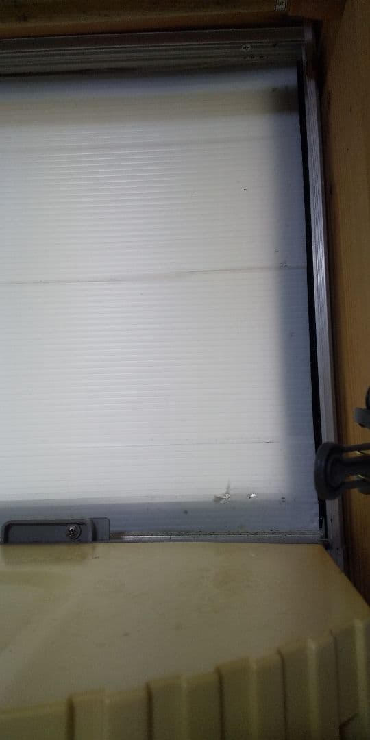 トヨトミ窓際エアコン中古