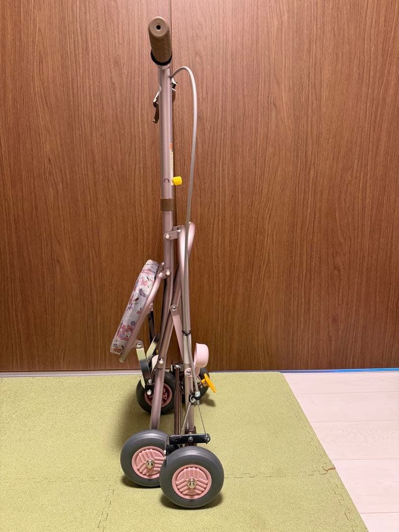 新品同様　幸和製作所　シルバーカー　プチカ SICP01　フラワー