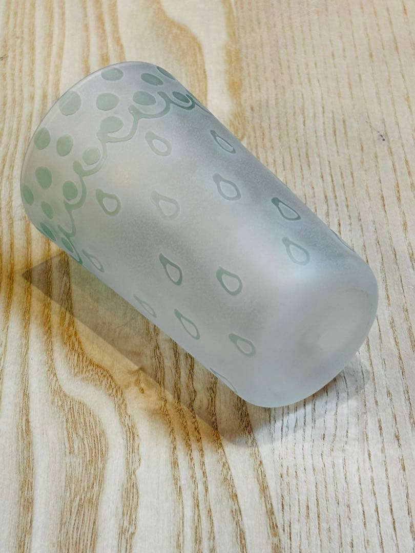 田子美紀さん　グラス　水色