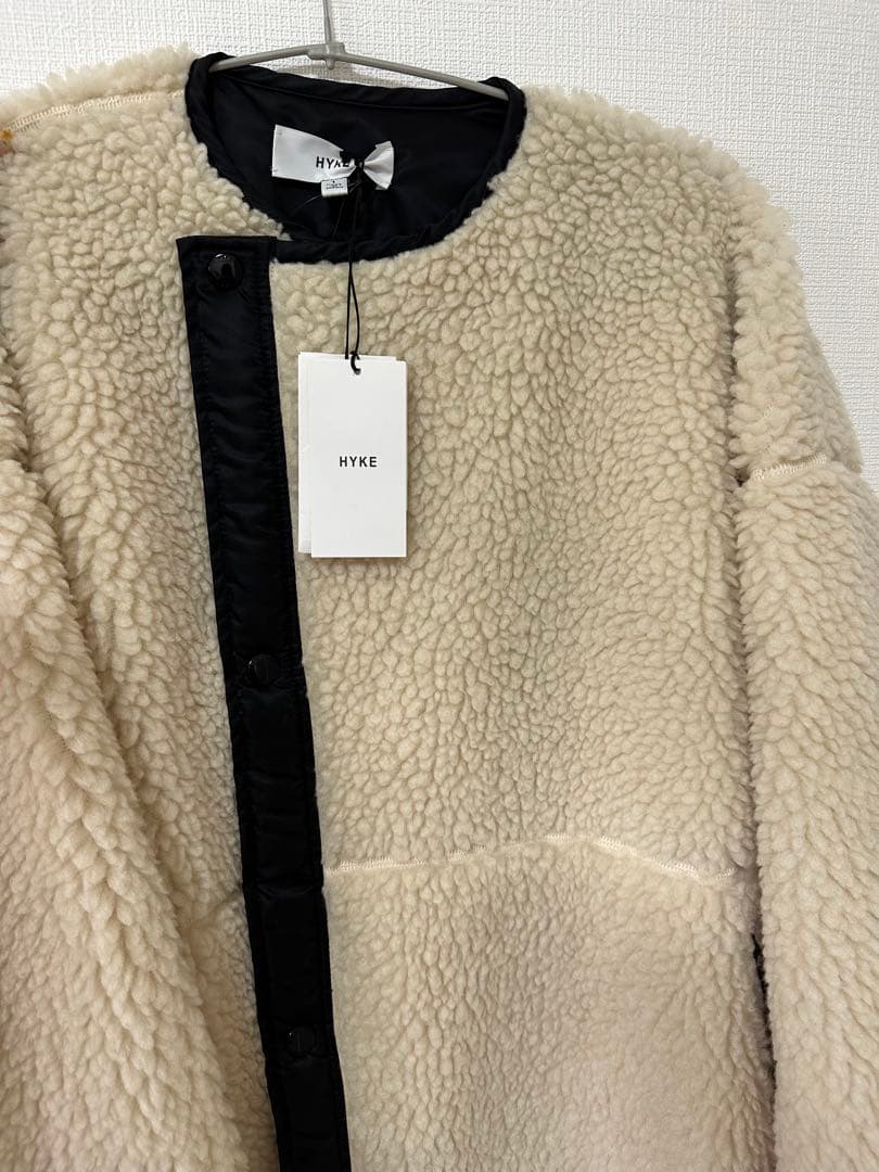 HYKE新品紙タグ付き⭐️日本製ハイクボアロングコート軽量暖かいコート