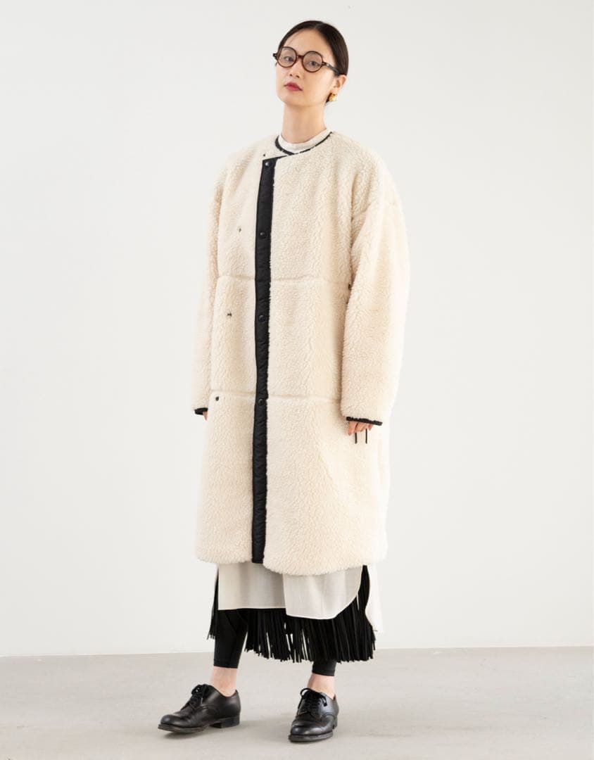 HYKE新品紙タグ付き⭐️日本製ハイクボアロングコート軽量暖かいコート