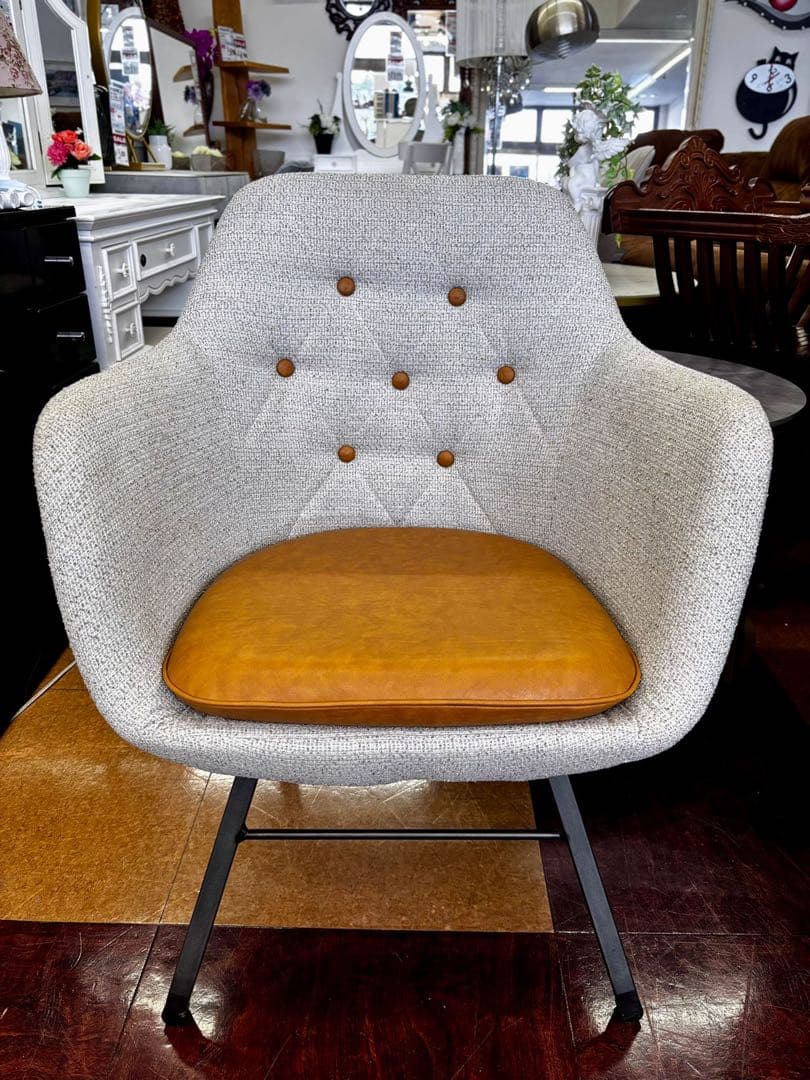 Calore カロレモダン グレー アームチェア贅沢なパーソナルソファ