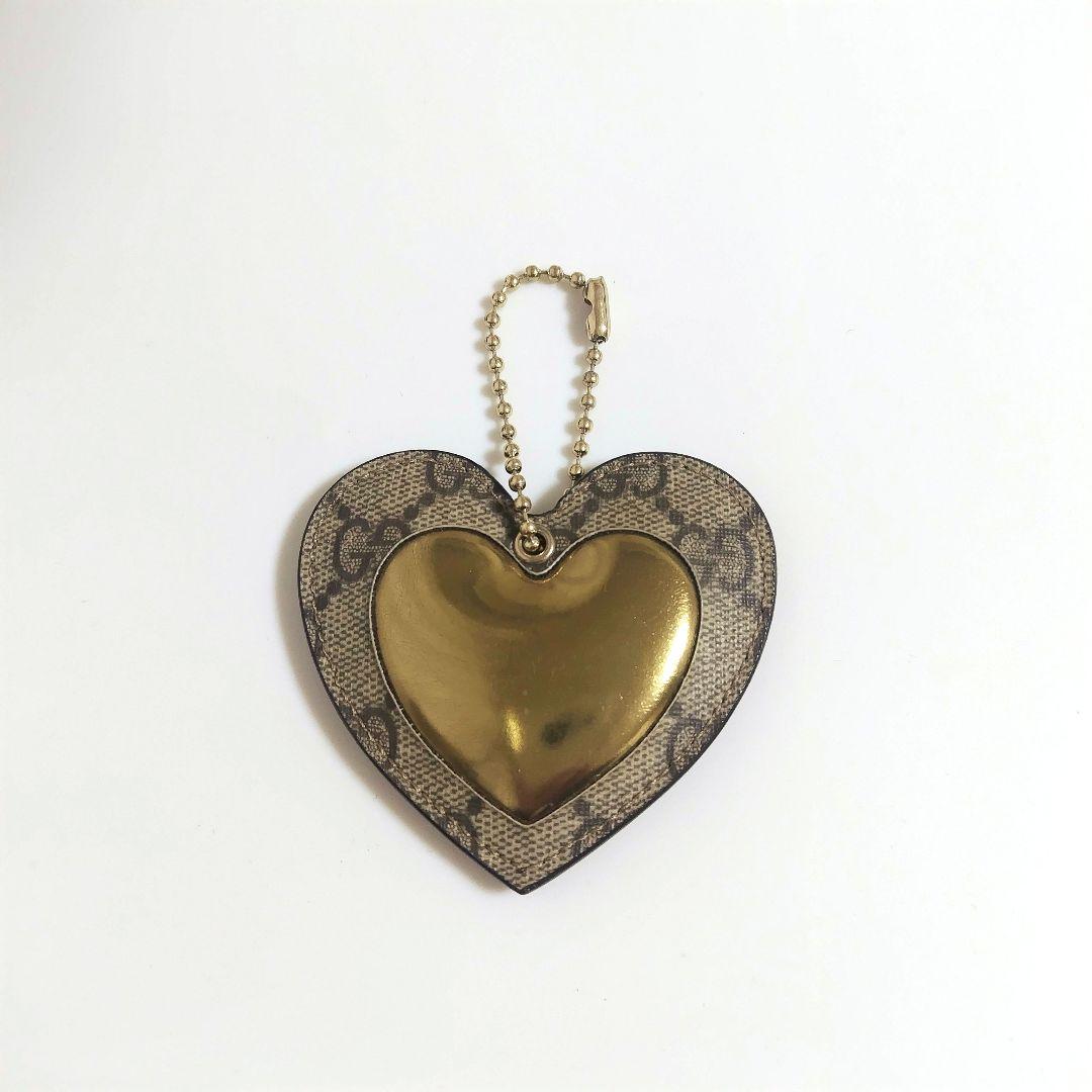 グッチ　GGスプリーム　ハート　チャーム ベージュ　ゴールド　GUCCI　箱あり