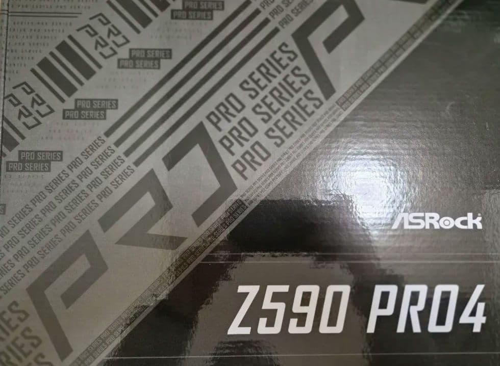 ASRock Z590 PRO4 マザーボード