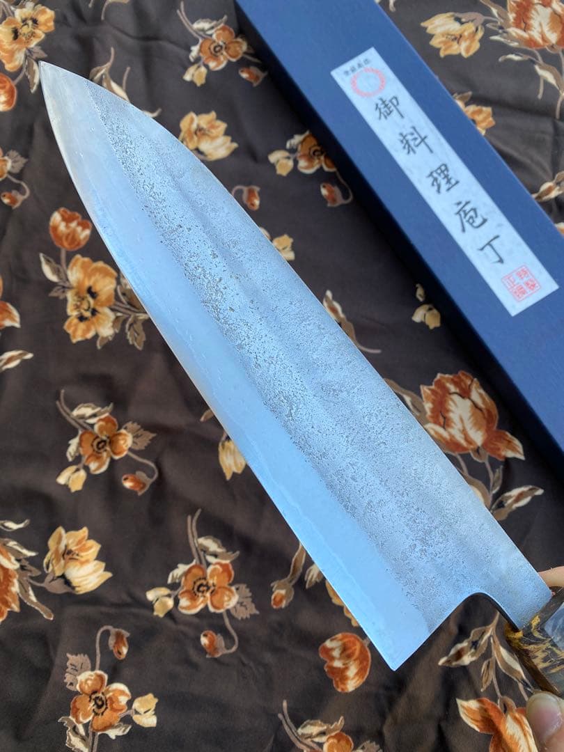 三浦刃物 青二鋼 梨地 牛刀240mm スタビイライズウッド柄