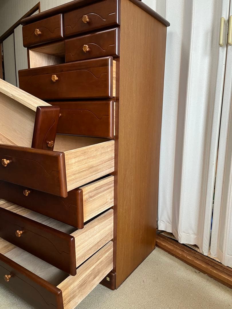 チェスト　キティちゃん　ブックスタンド付き