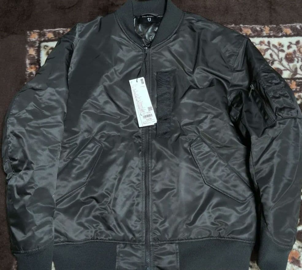 2026復刻ユニクロ+J ハイブリッドダウンオーバーサイズMA-1 L グレー