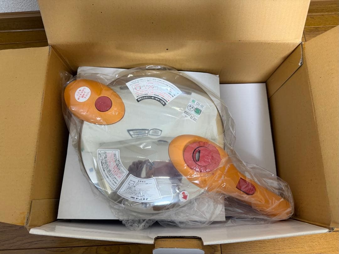 【新品未使用】松居一代 プロデュース圧力鍋3.0L Magic Cooking