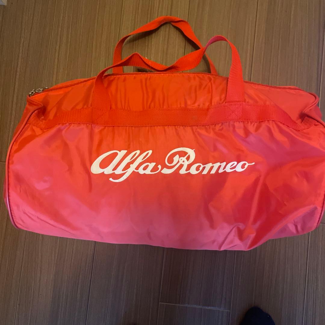 アルファロメオ純正4C インナーソフトカバー　専用バッグ付