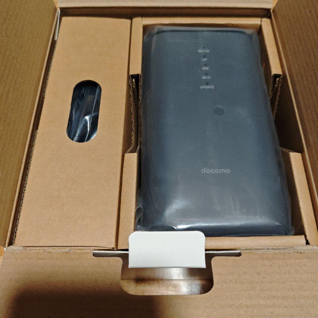 新品未使用 docomo  5G ホームルーター HR02