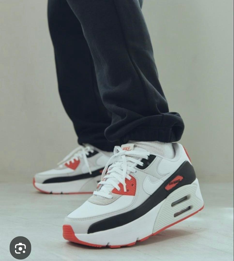 m*i様 新品未使用 NIKE W AIR MAX 90 LV8 24センチ