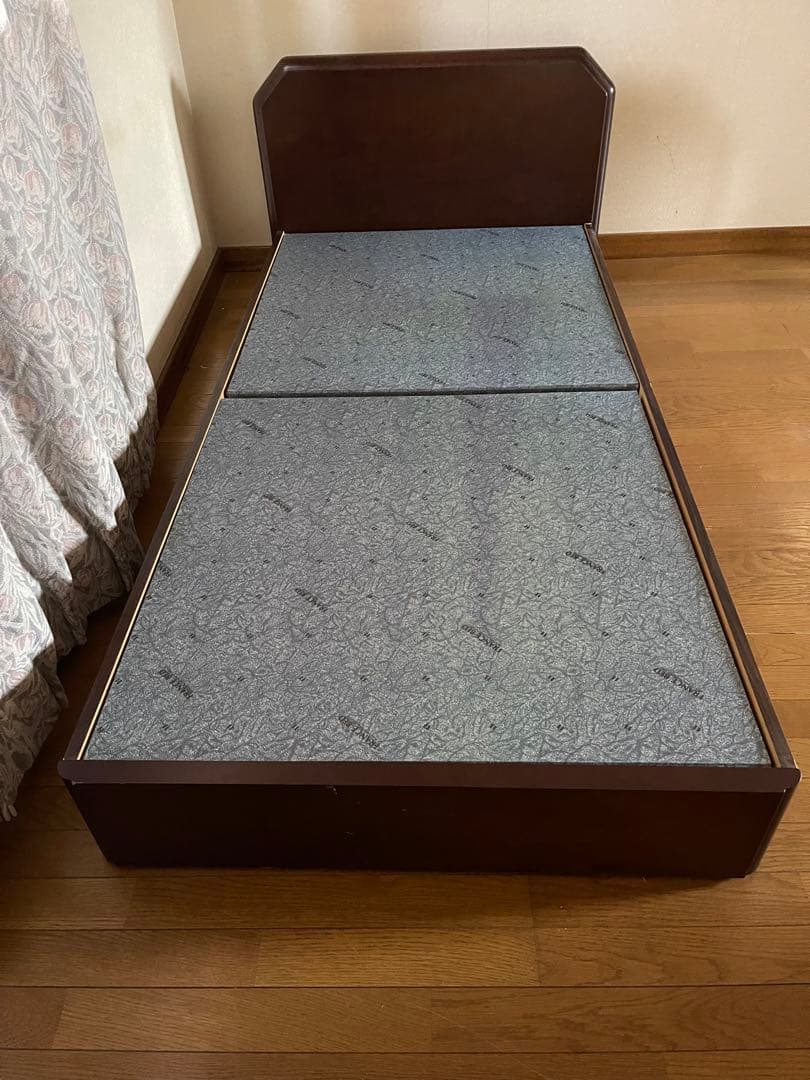 送料込み　お値下げ済み　フランスベッド　木製シングルベッド