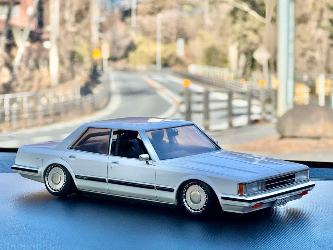 【完成品】フジミ•GX61 クレスタ インチアップハの字箱絵 新型シャーシVer