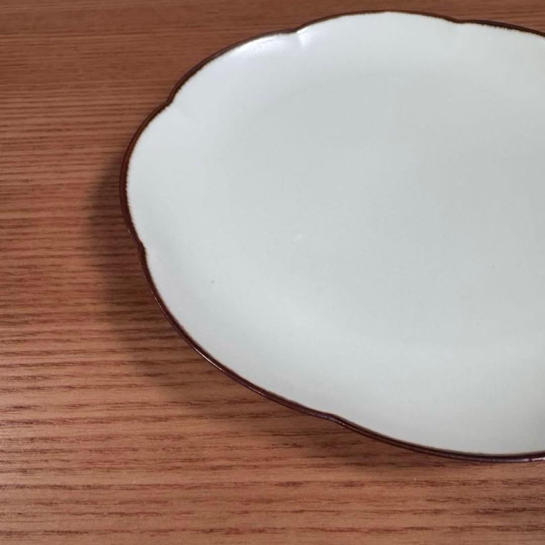 有田焼 李荘窯 渕錆白磁艶消し 輪花皿 3サイズセット☆