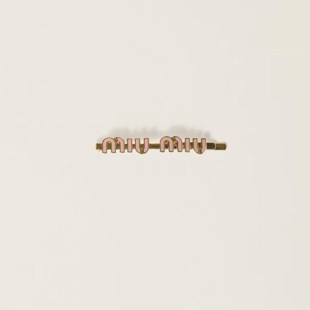 miu miu エナメルメタル　ヘアクリップ