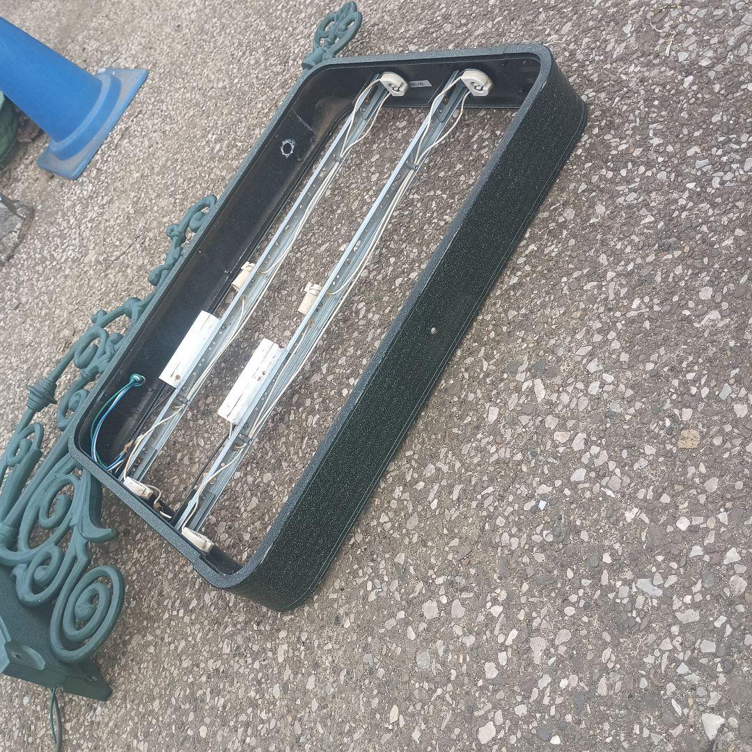 5135）アンティーク風　突き出し看板・看板　アルミ製（ブロンズ風仕上げ））