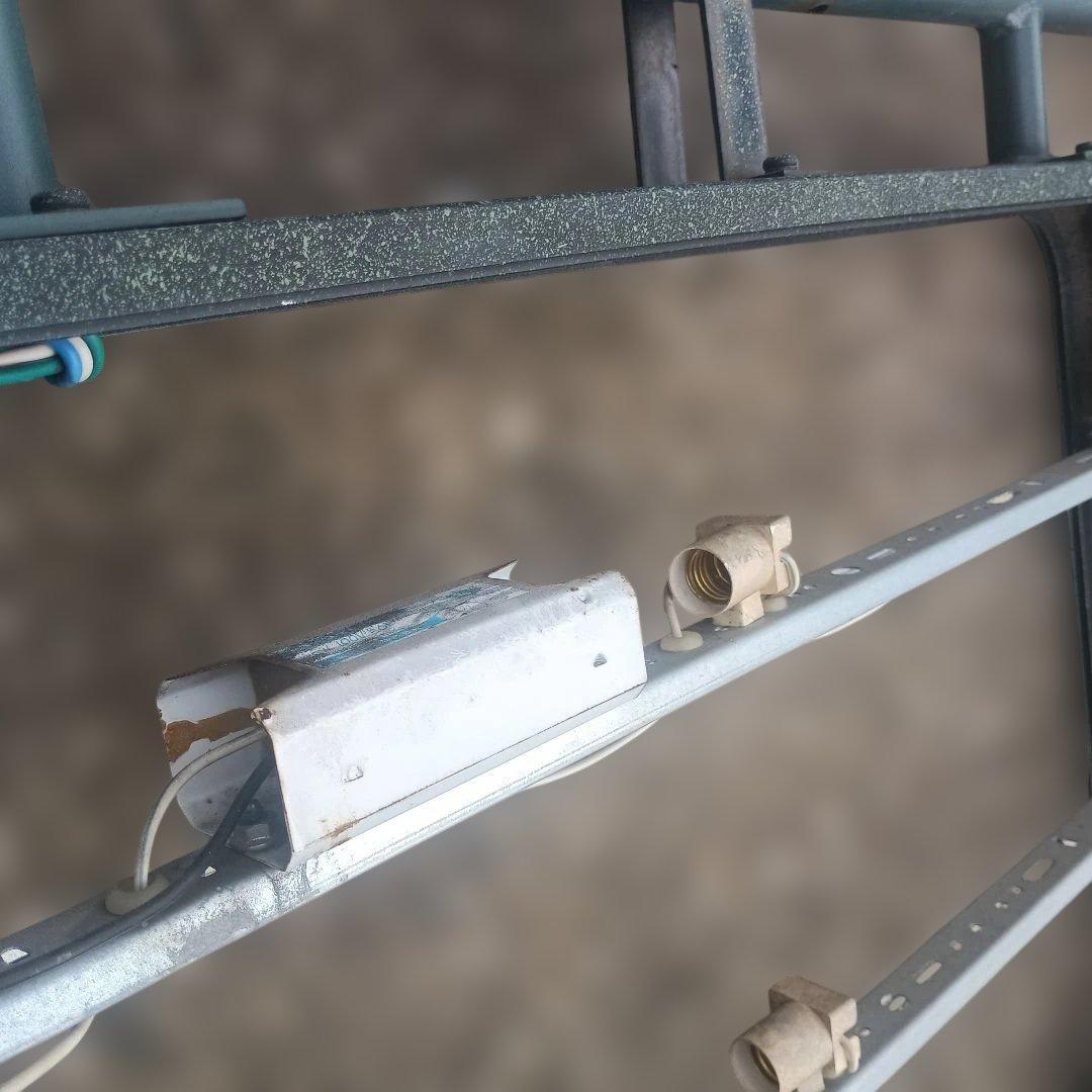 5135）アンティーク風　突き出し看板・看板　アルミ製（ブロンズ風仕上げ））