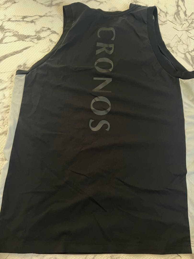 クロノス　CRONOS タンクトップ4枚セット