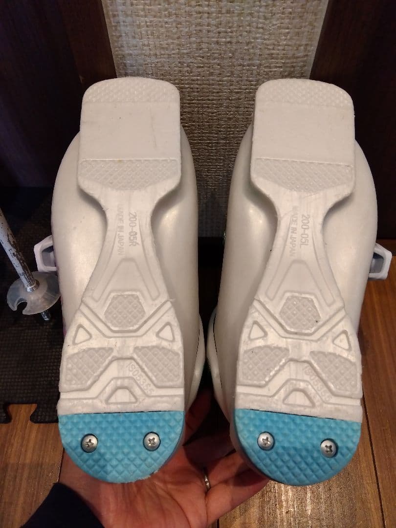 送料無料 PURE CONSCIOUS 子供用 スキーセット メンテ・WAX済✔