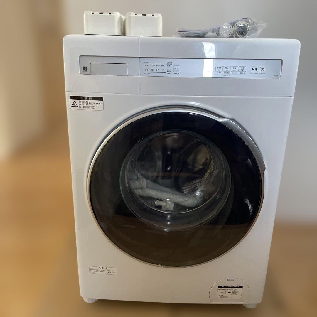 ニトリ2025年製10㎏ドラム式洗濯乾燥機 乾燥5㎏ 送料込　かさ上げ台付き