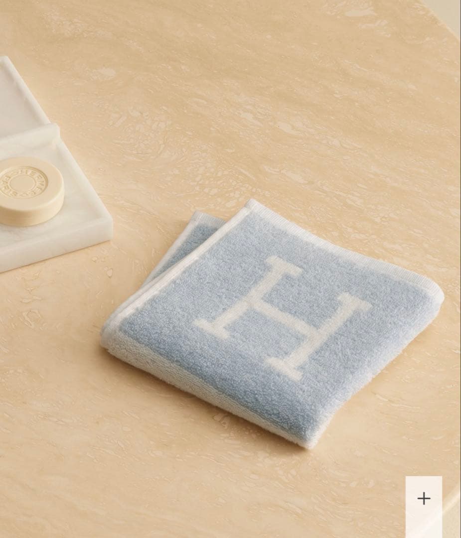 HERMES ライトブルー タオルハンカチ