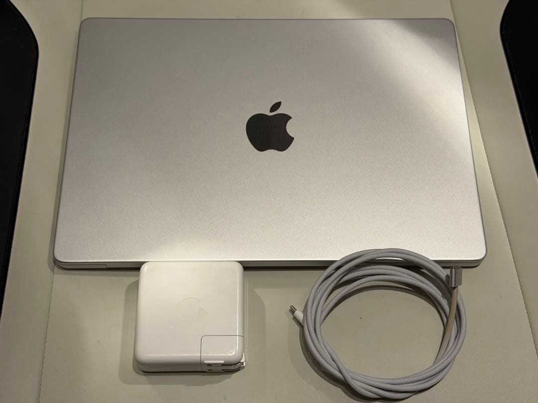 MacBook Pro 14“ M1 Pro 32GB JIS