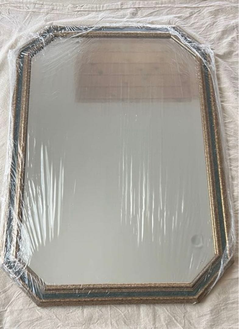 最終値下げ❣️★新品未使用★【イタリア製】八角ミラー八角形鏡壁掛け