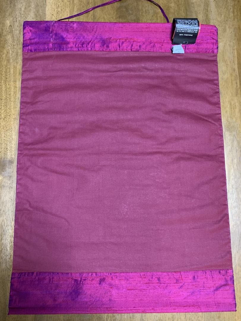 小物入れ SHRUJAN Raw Silk Wall Hanging