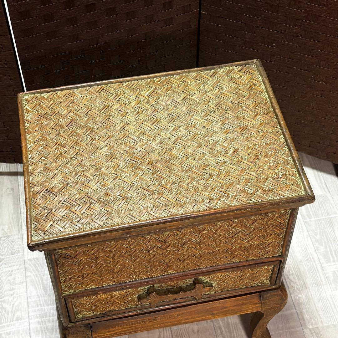 ヴィンテージ　猫脚ラタン　アジロ家具　ナイトテーブル　アンティーク