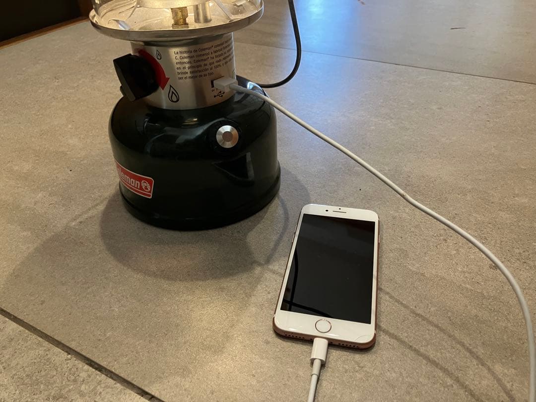 Coleman バッテリーロックLEDノスタルジアランタン