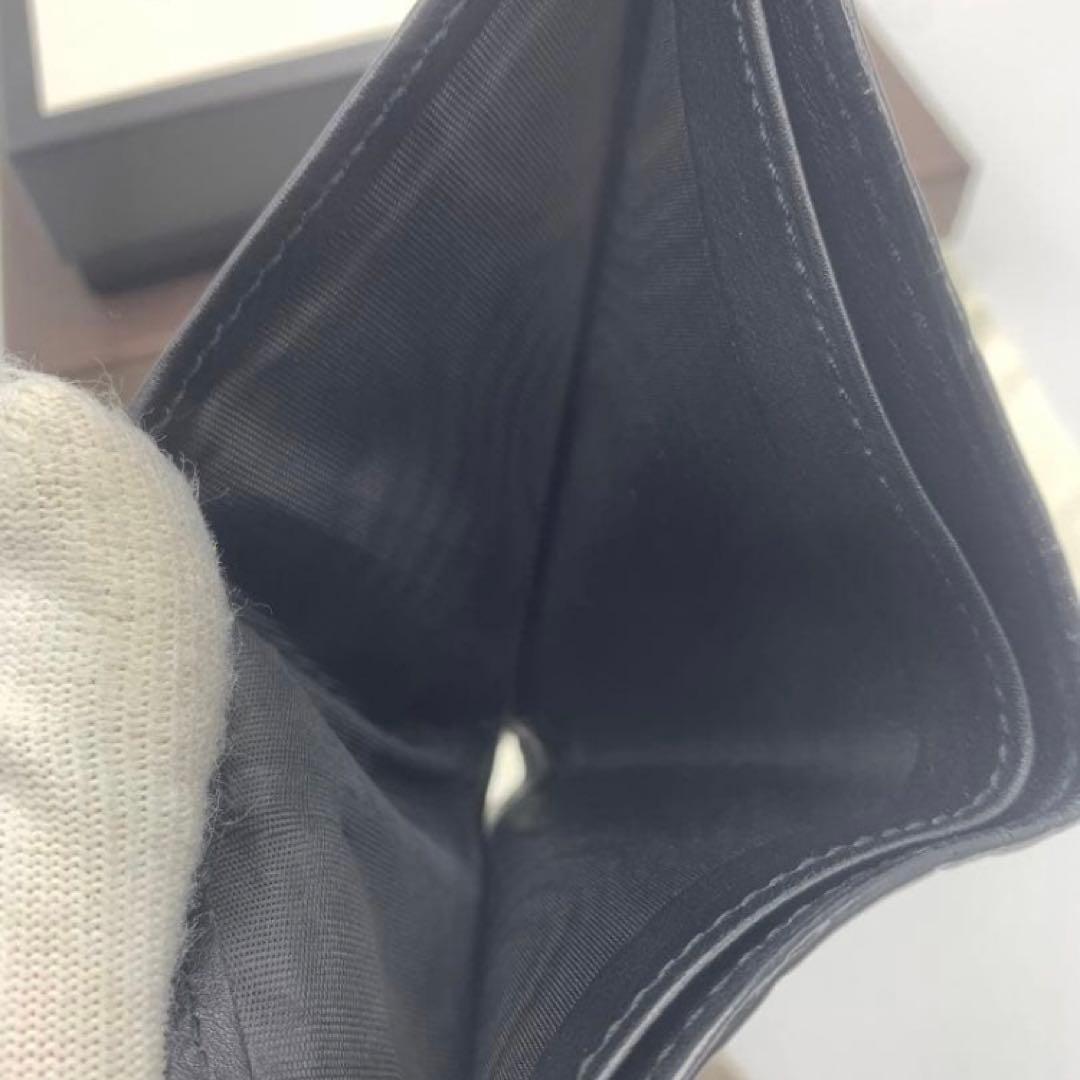 GUCCI ブラックレザー 二つ折り財布