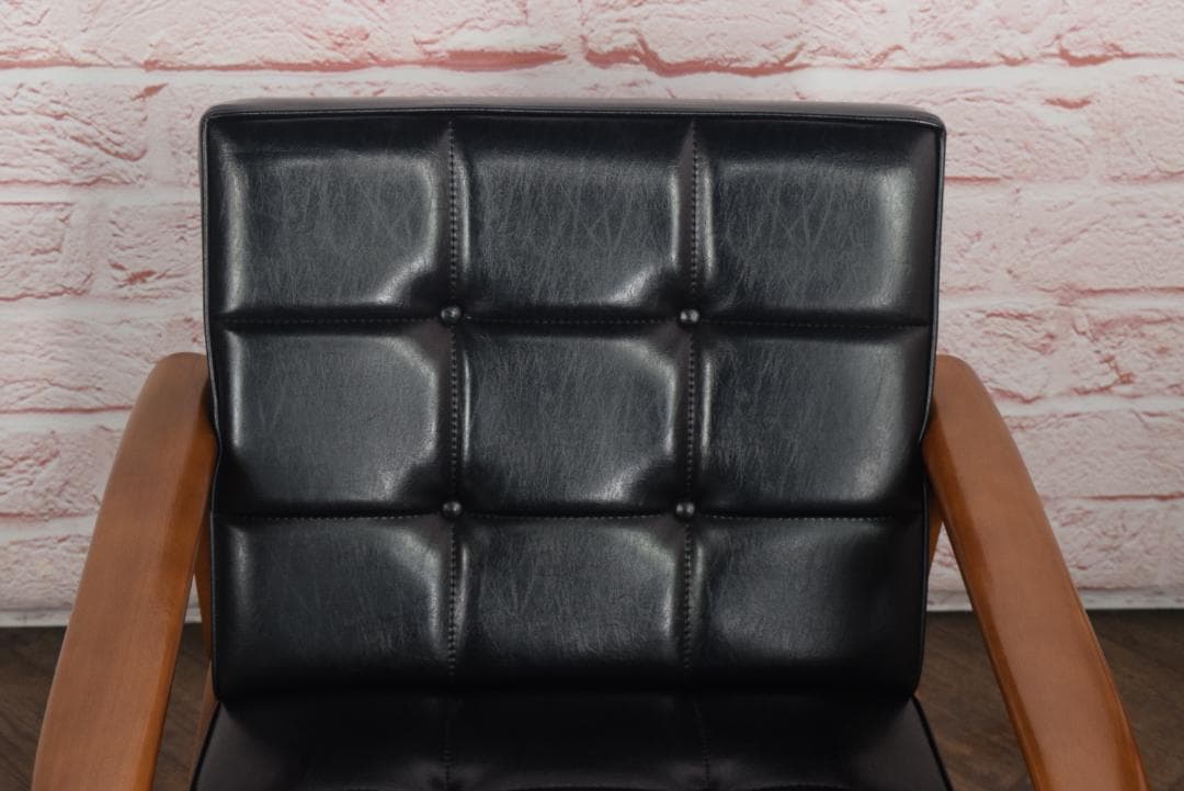 展示品　カリモク60 Kチェア スタンダードブラック　 W36170BW　13B