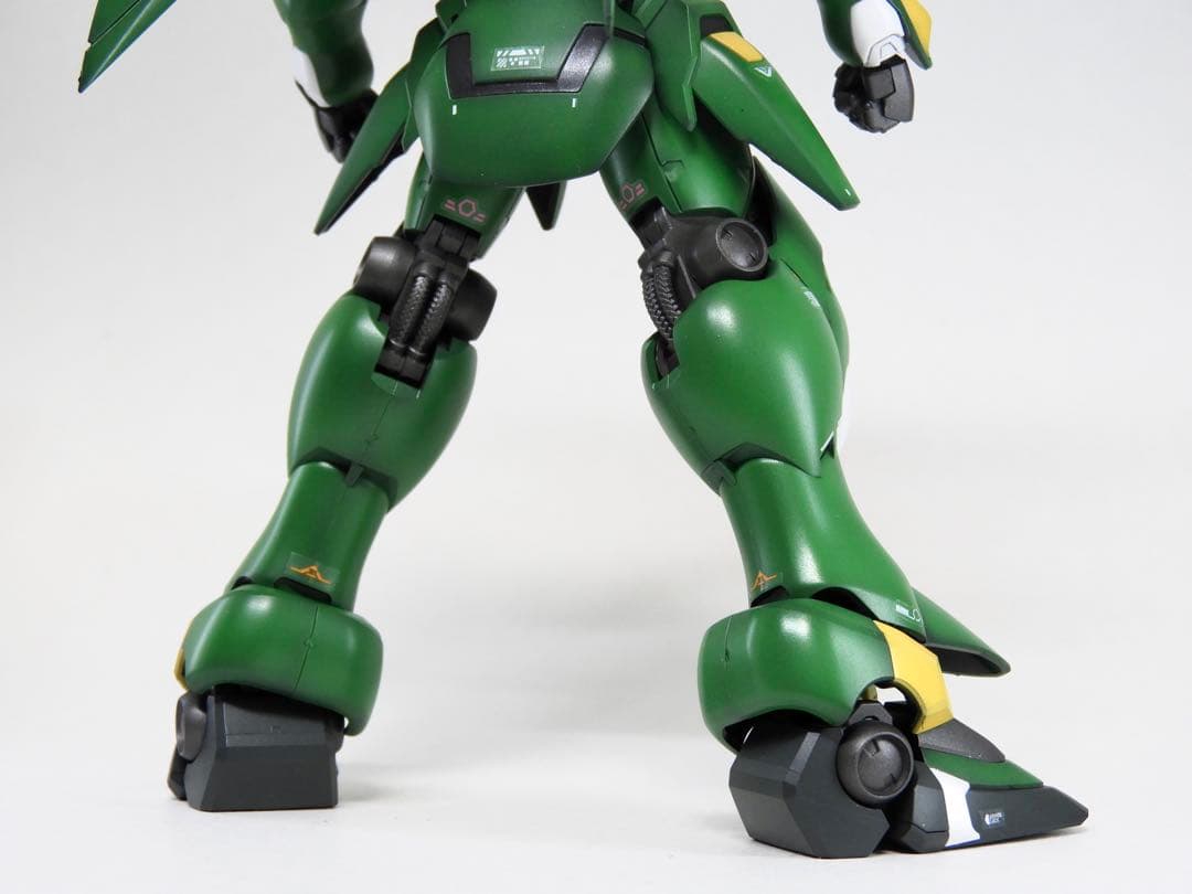 S*U様 HG ヒュッケバイン ( 009 カッパバイン 塗装 ) / プラモデ