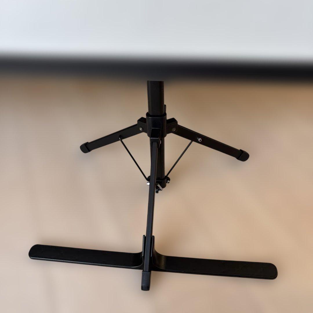 82インチEPSONスクリーンELPSC21B 180×100 大画面スクリーン