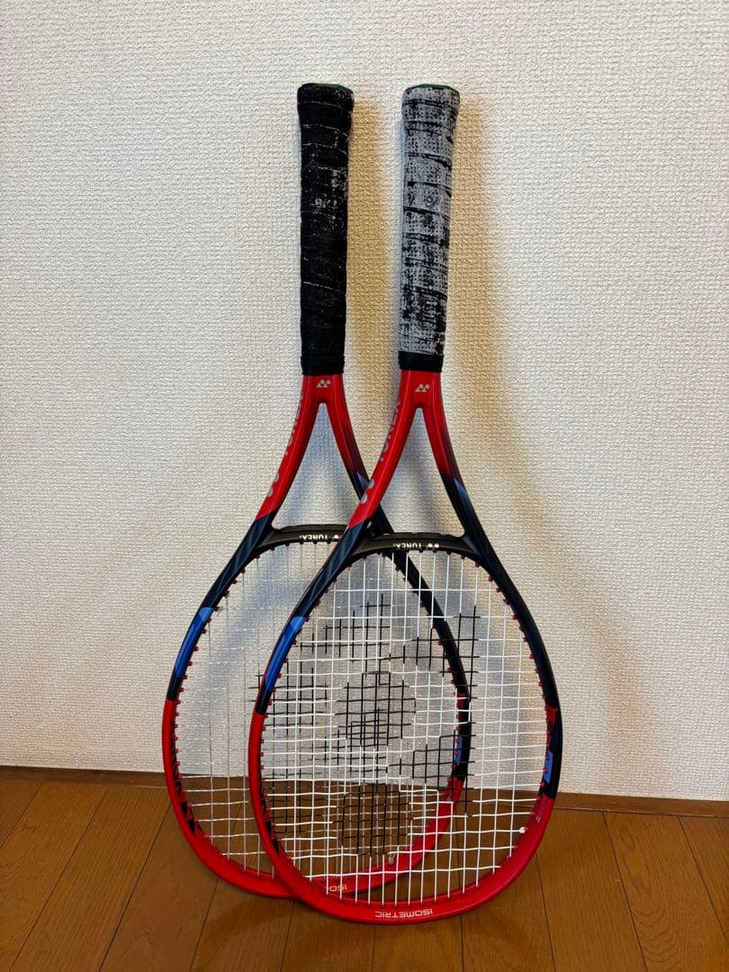 美品　YONEX VCORE 100 G3 2本