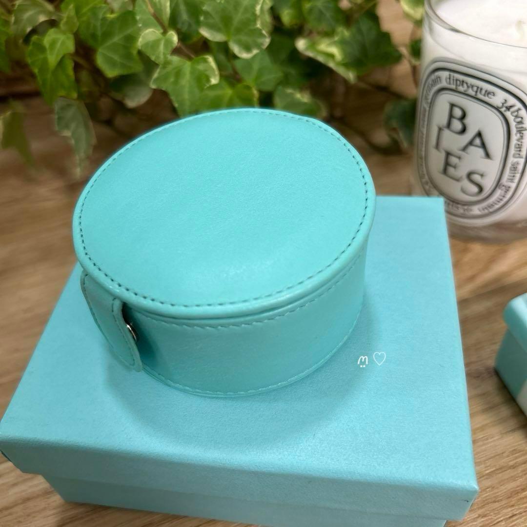 ティファニー　レザージュエリーボックス　リング　アクセサリーケース　小物入れ