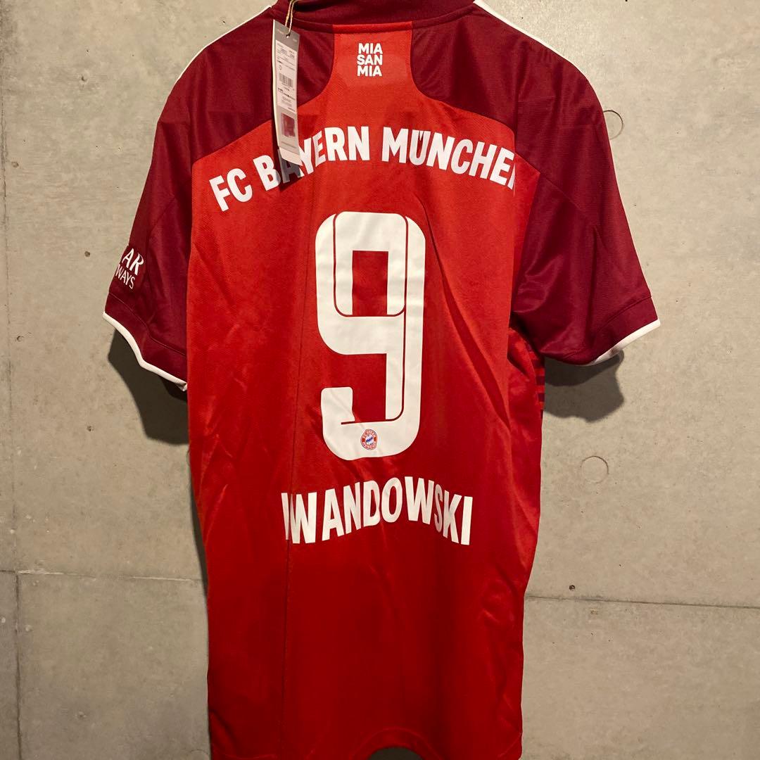 レヴァンドフスキ　バイエルン・ミュンヘン　 21/22　ホーム　リーグ仕様